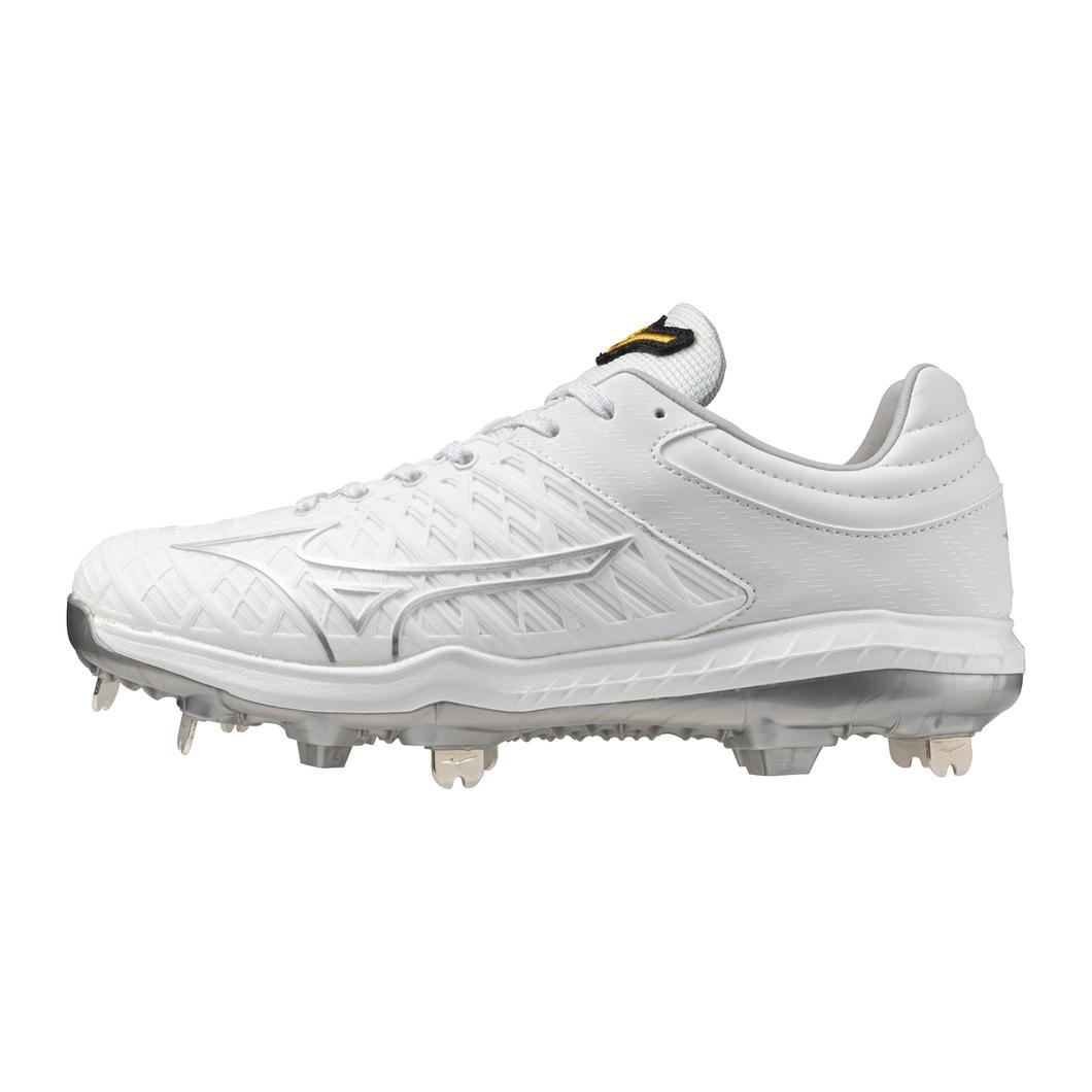 MIZUNO WOMEN'S PRO FP LOW METAL FASTPITCH CLEAT