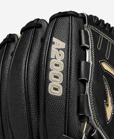 WILSON 2024 A2000 B23SS 12” PITCHER’S BASEBALL GLOVE