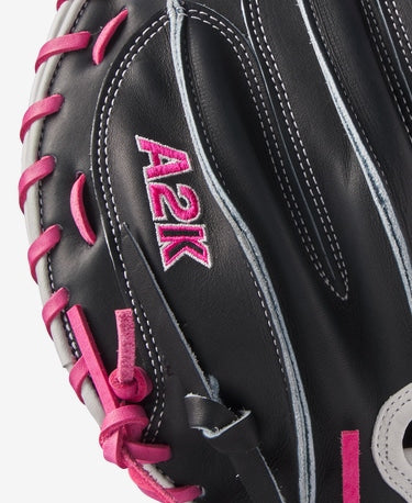 WILSON FALL 2024 A2K® M23 33.5” BASEBALL CATCHER'S MITT
