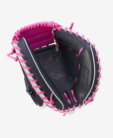WILSON FALL 2024 A2K® M23 33.5” BASEBALL CATCHER'S MITT