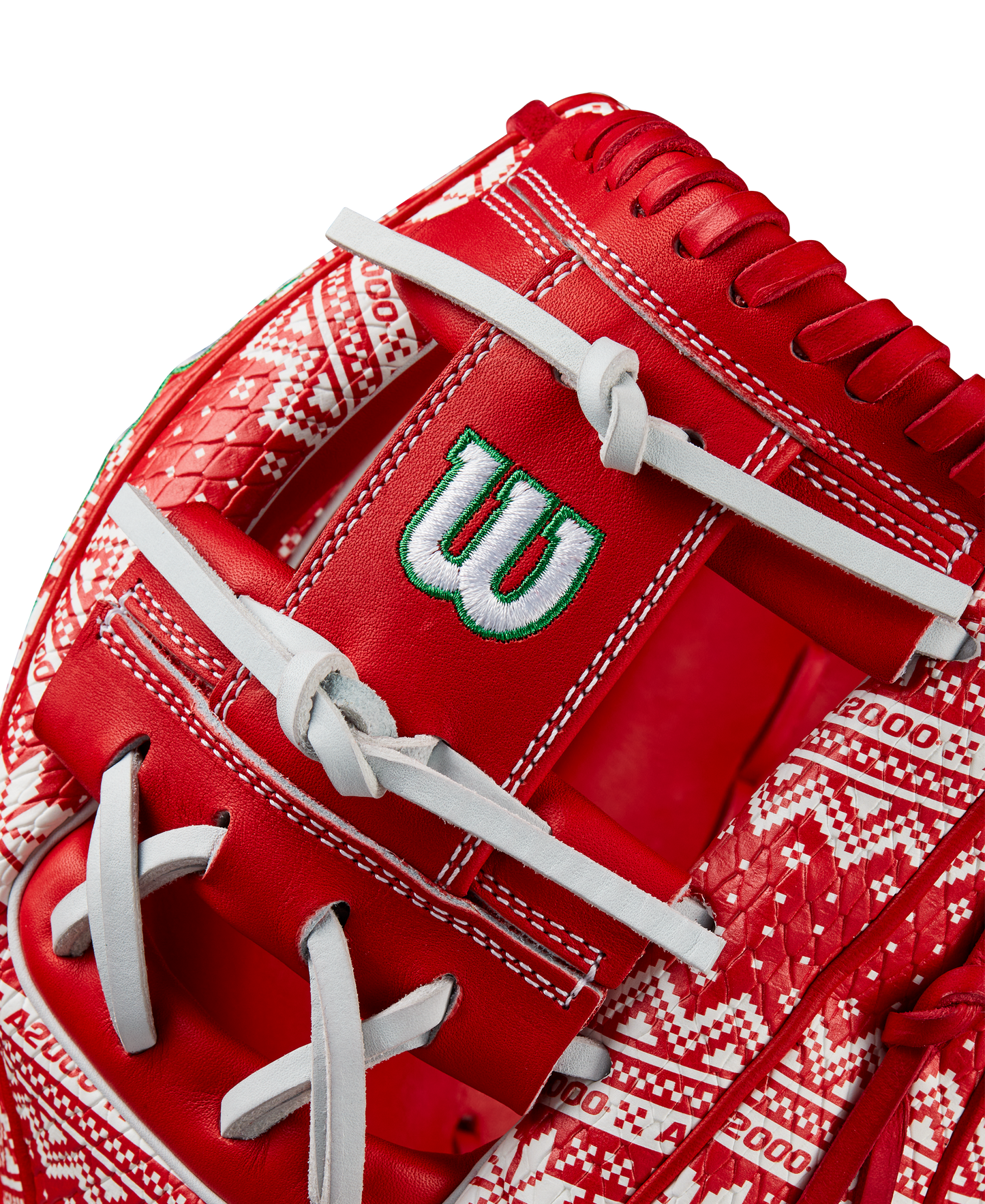 WILSON DECEMBER 2024 GOTM A2000 1975SS 11.5" INFIELD GLOVE