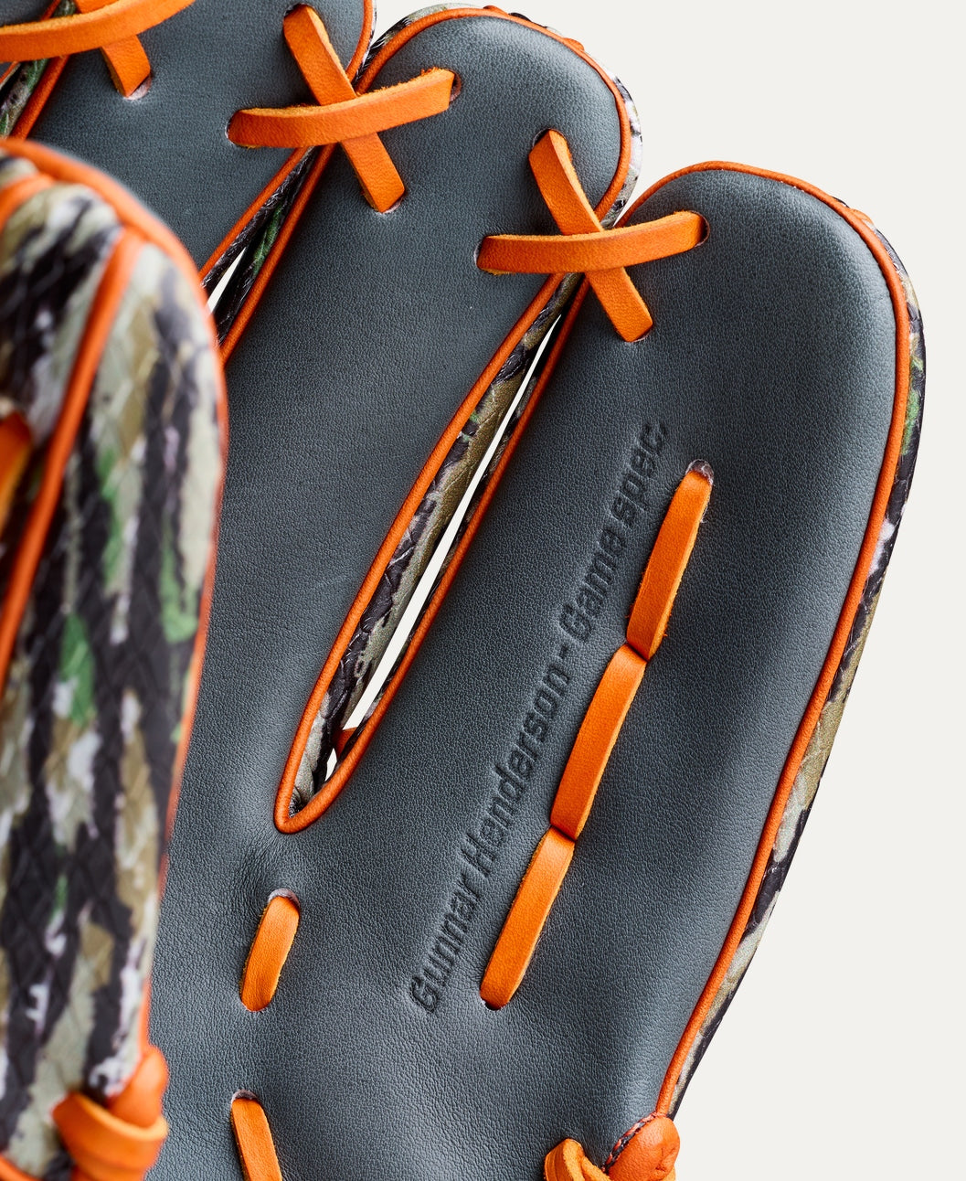 WILSON WINTER 2025 GUNNAR HENDERSON A2000® GH2 GM 11.75” INFIELD BASEBALL GLOVE