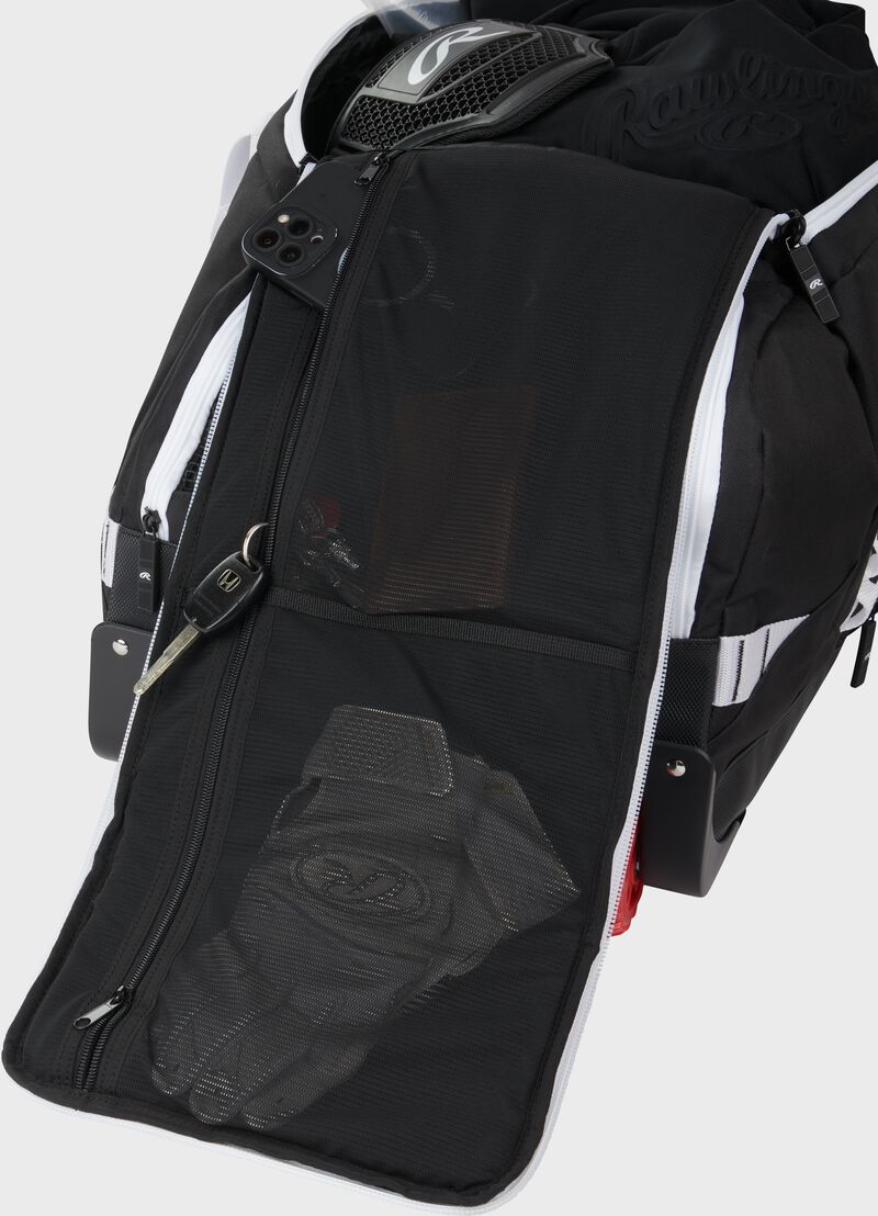 RAWLINGS YADI 2 WHEELED EQUIPMENT BAG