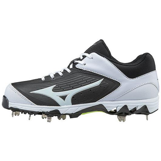 MIZUNO 9-SPIKE SWIFT 5 WOMENS METAL SOFTBALL CLEAT