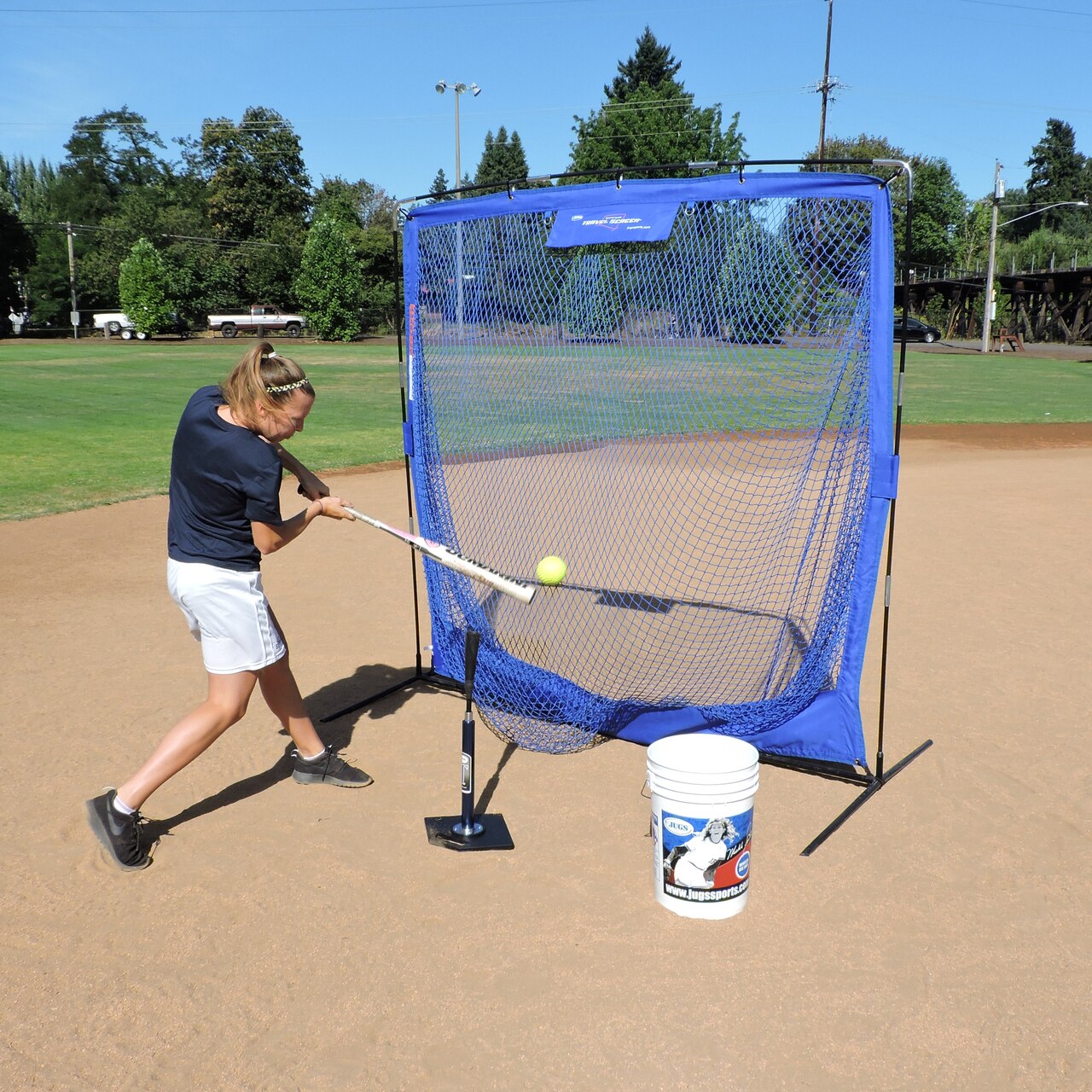 JUGS COMPLETE PRACTICE TRAVEL SCREEN®