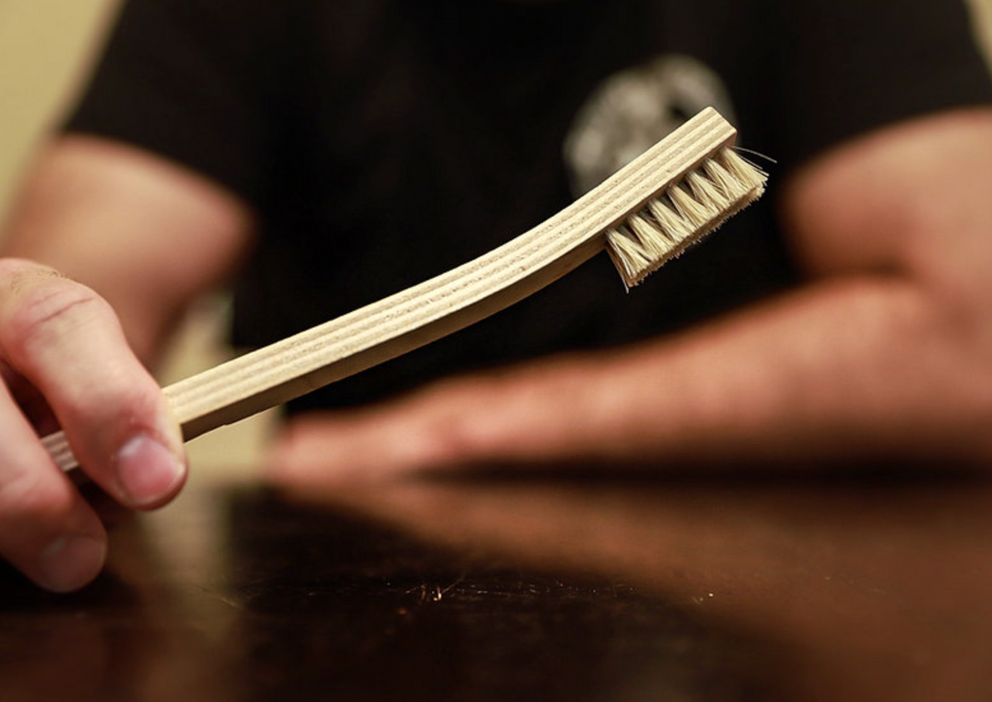 BALL PLAYER'S BALM BUFFING BRUSH; HORSE HAIR