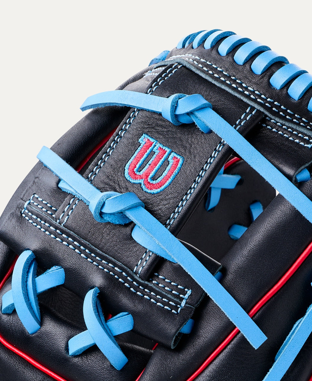 WILSON 2027 A700® 11.5” INFIELD GLOVE