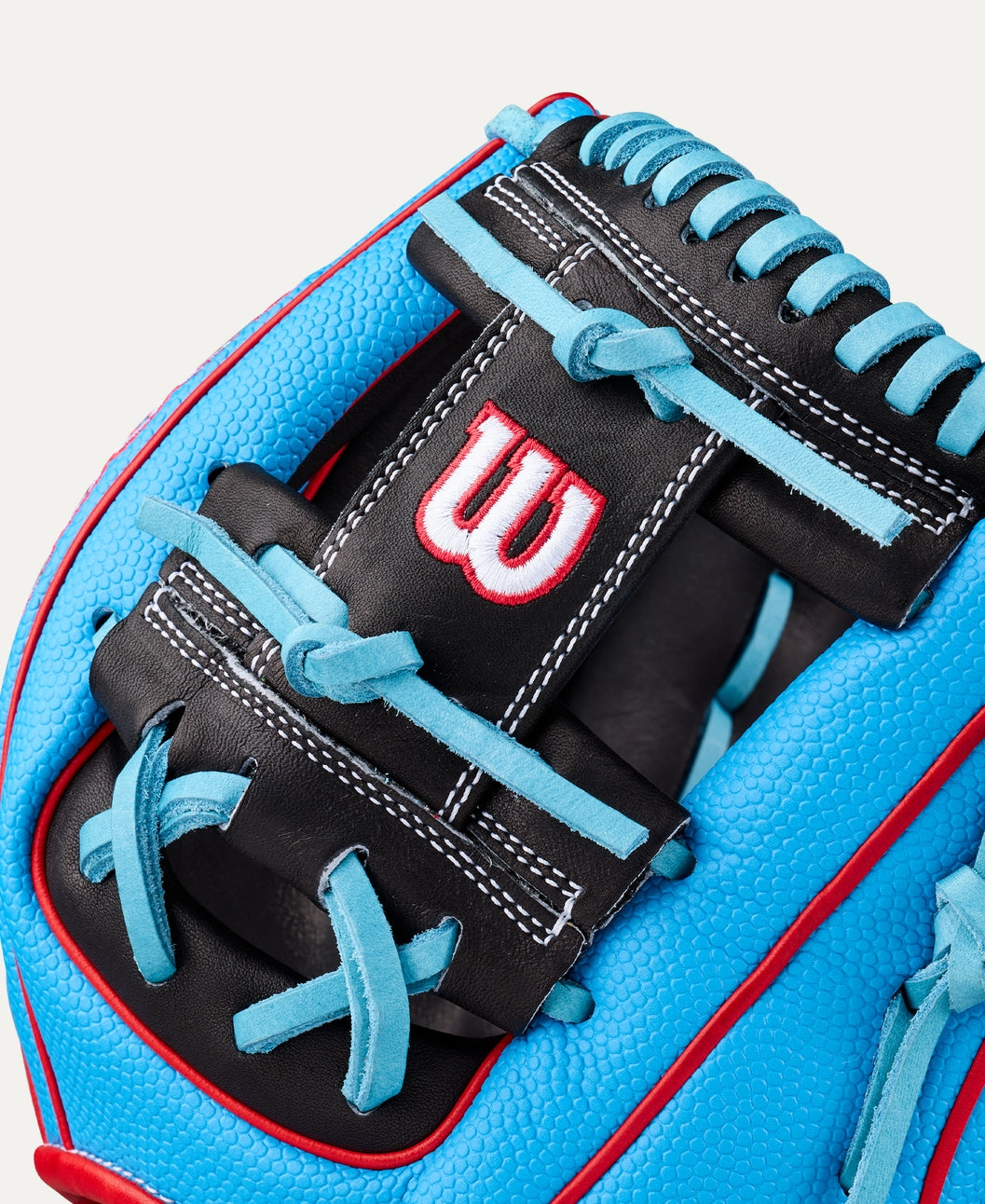 WILSON 2027 A2000® 1786SS 11.5” INFIELD BASEBALL GLOVE
