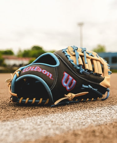 WILSON FALL 2024 A2000® 1679SS 12.5” BASEBALL FIRST BASE MITT
