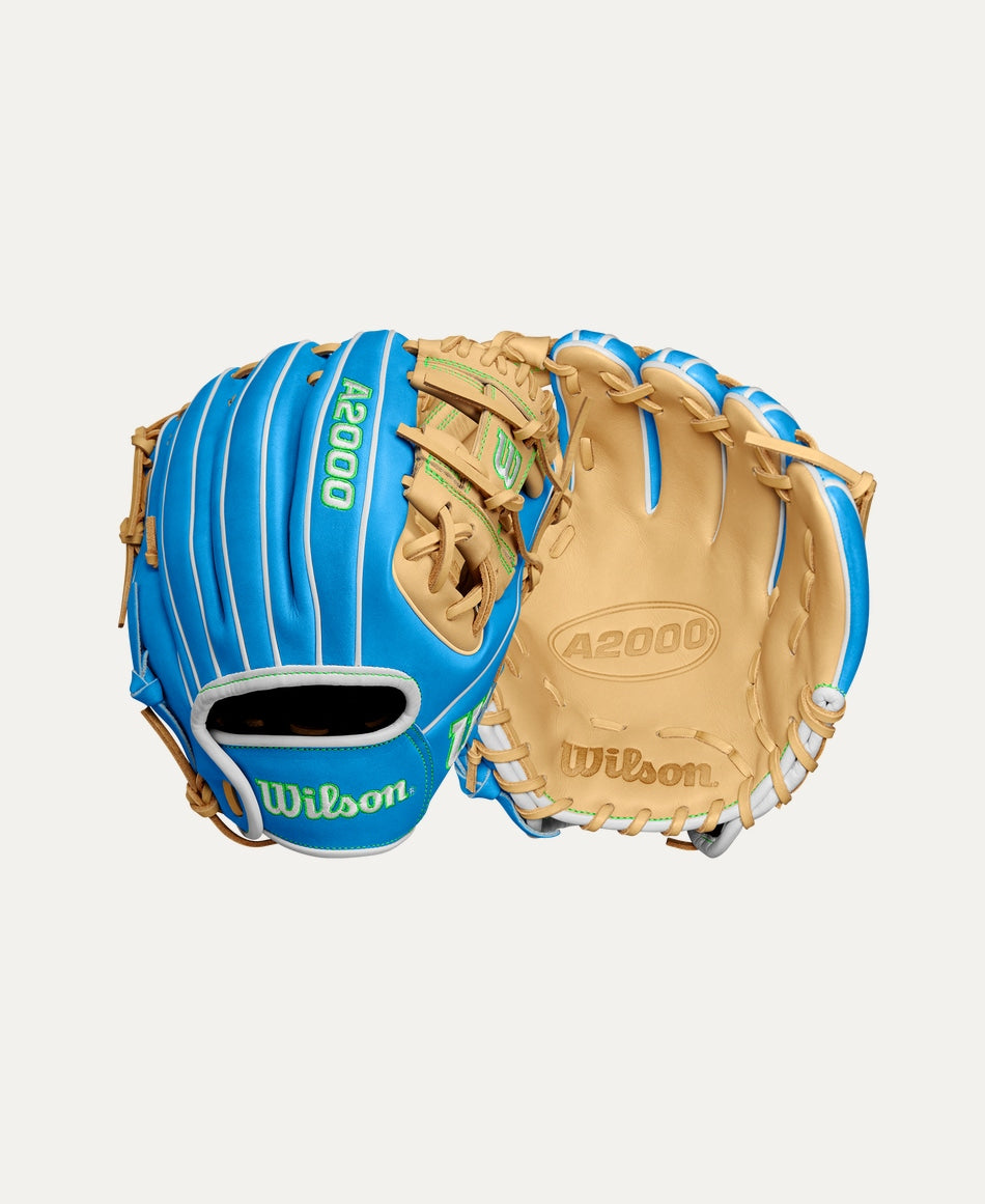 WILSON WINTER 2024 A2000® PF11 11" INFIELD BASEBALL GLOVE