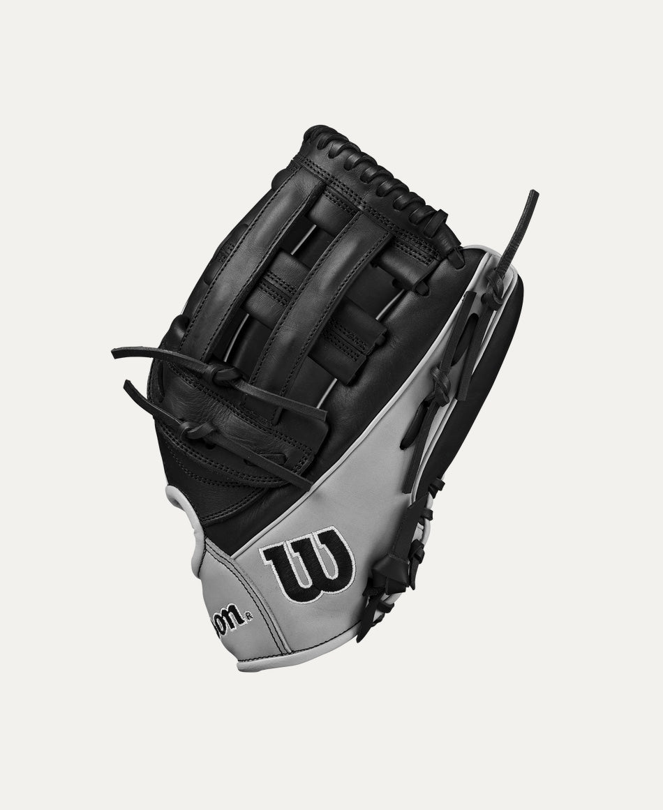 WILSON® A1000® 1750 12.5” OUTFIELD BASEBALL GLOVE