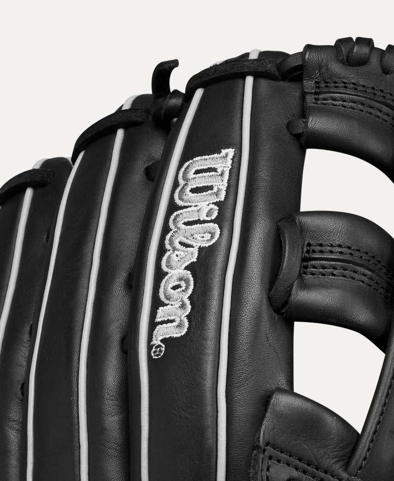 WILSON® A1000® 1750 12.5” OUTFIELD BASEBALL GLOVE