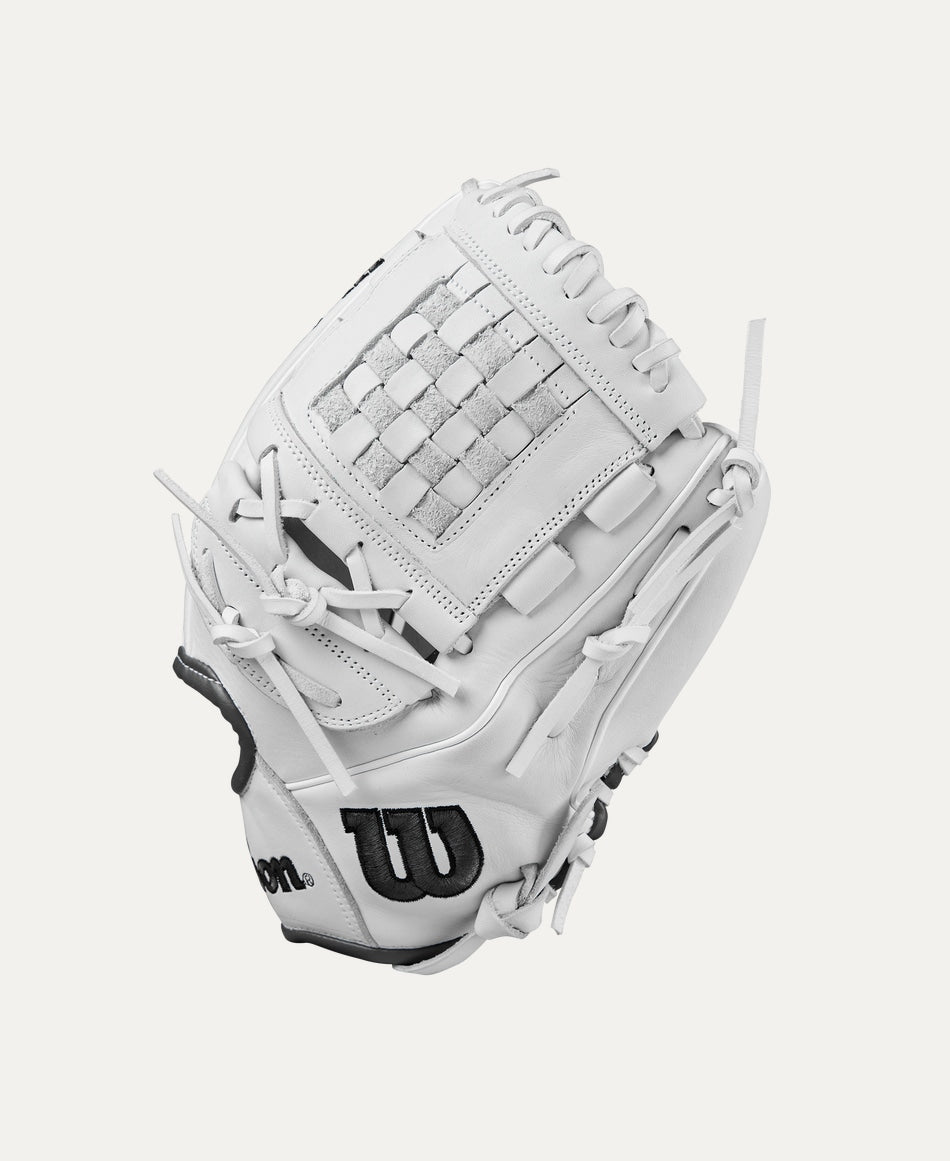 2024-2025 WILSON A1000® P12 PITCHER'S FASTPITCH SOFTBALL GLOVE