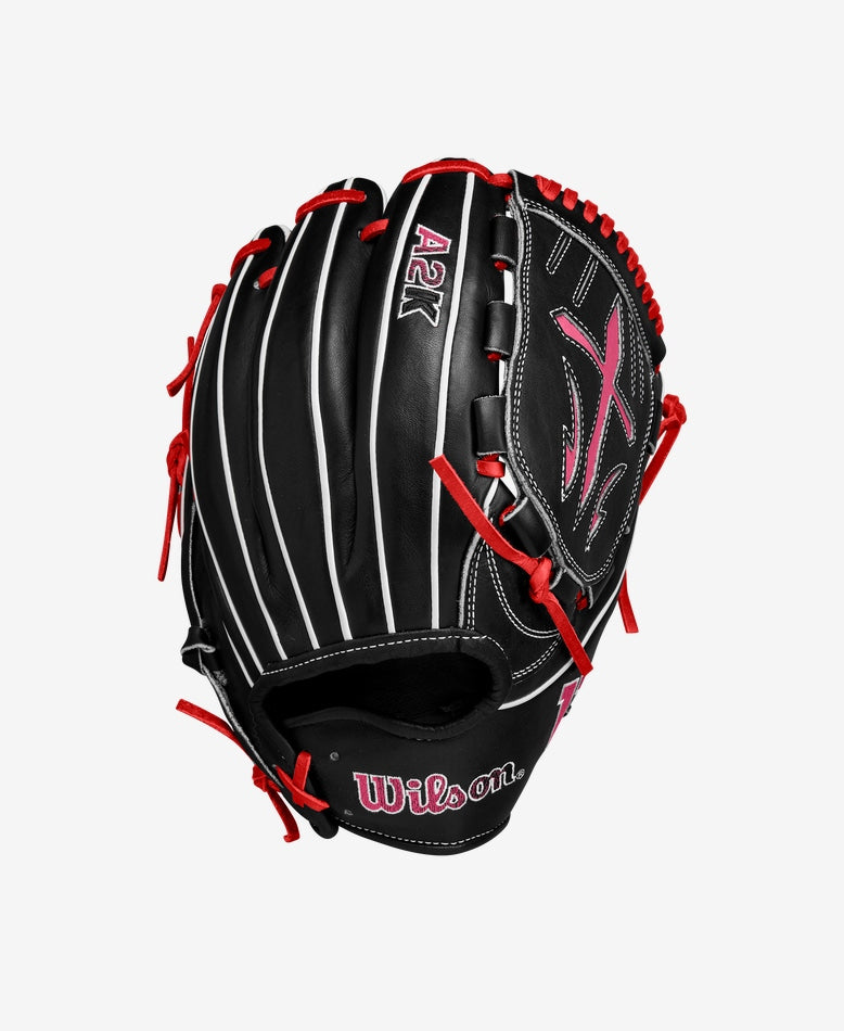 WILSON FALL 2024 A2K® B23 12” PITCHER'S BASEBALL GLOVE