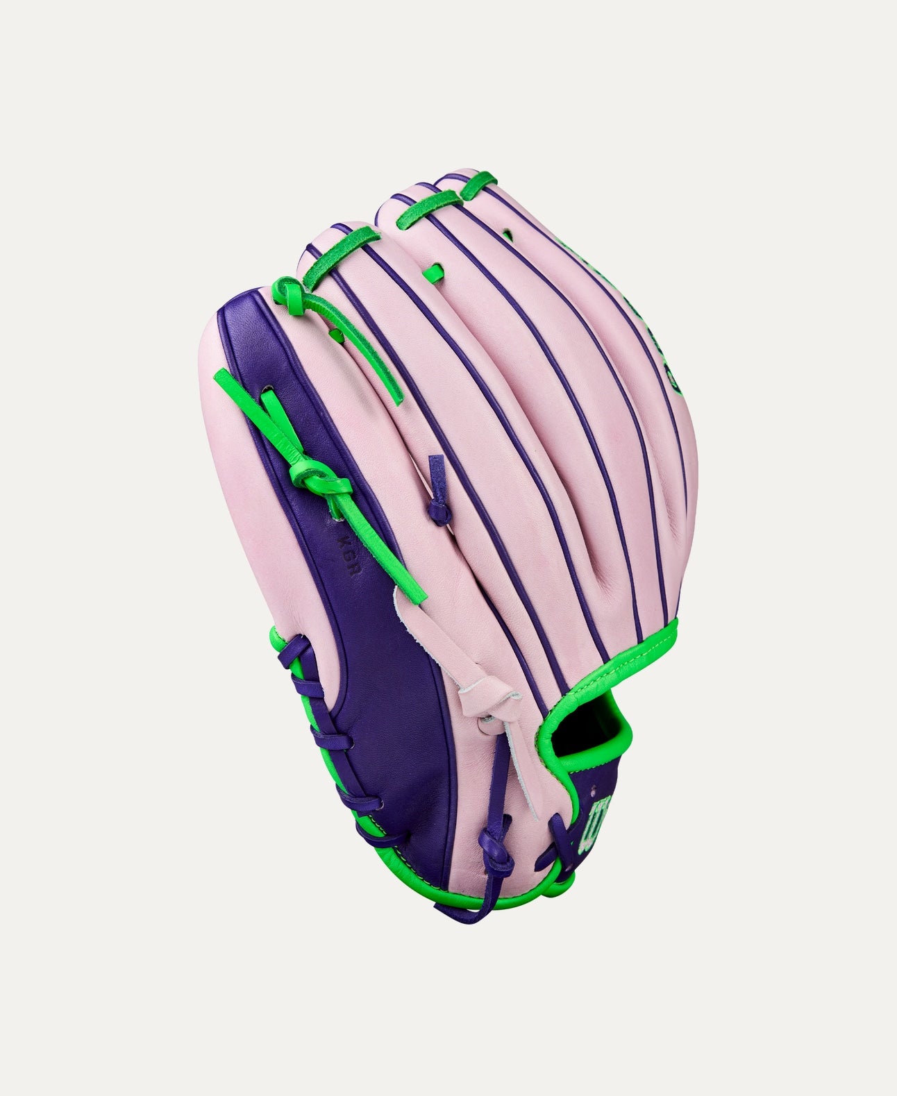 WILSON FALL 2025 A2000® 1786 11.5” INFIELD BASEBALL GLOVE
