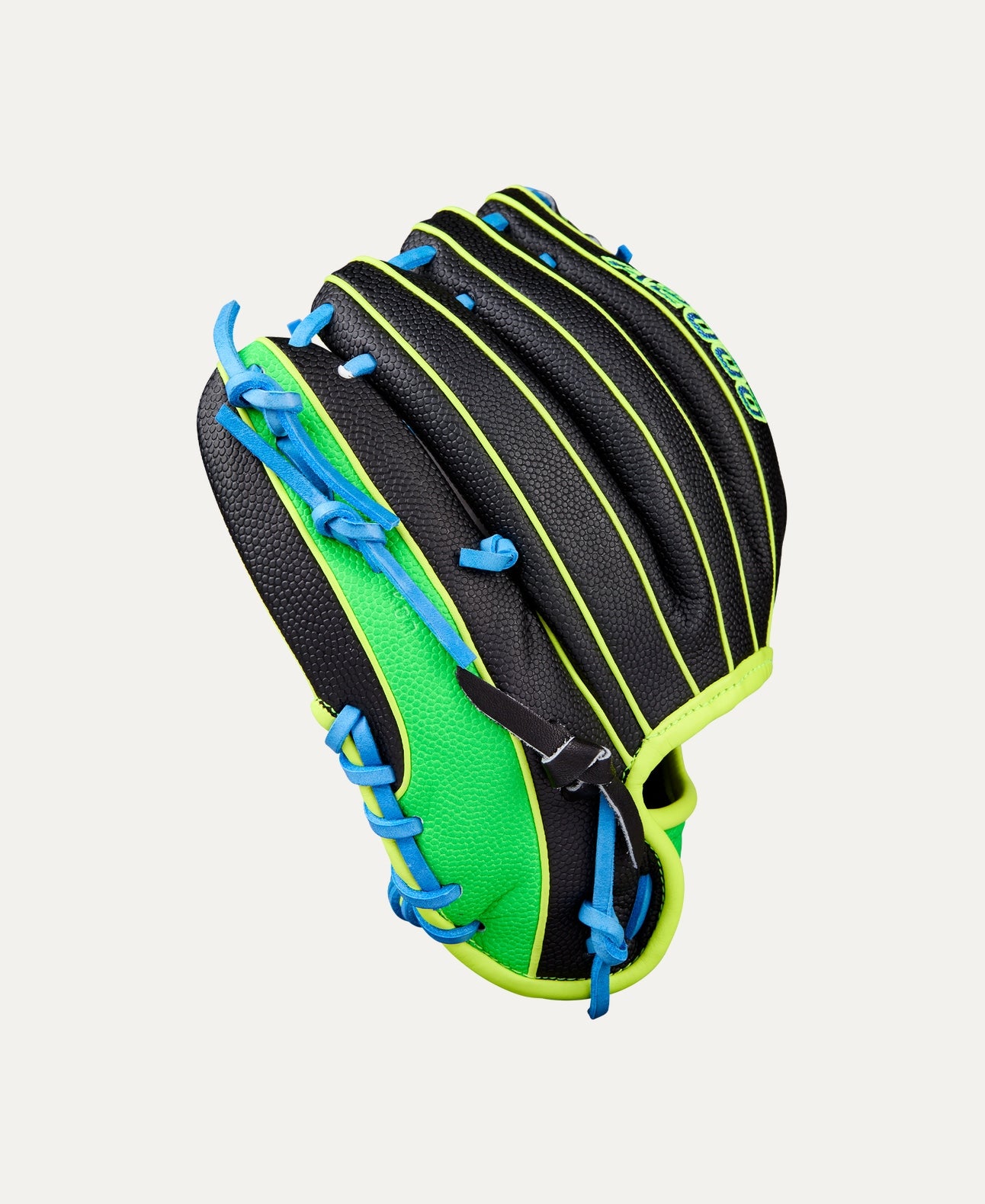 WILSON FALL 2025 A2000® PF88SS 11.25” INFIELD BASEBALL GLOVE