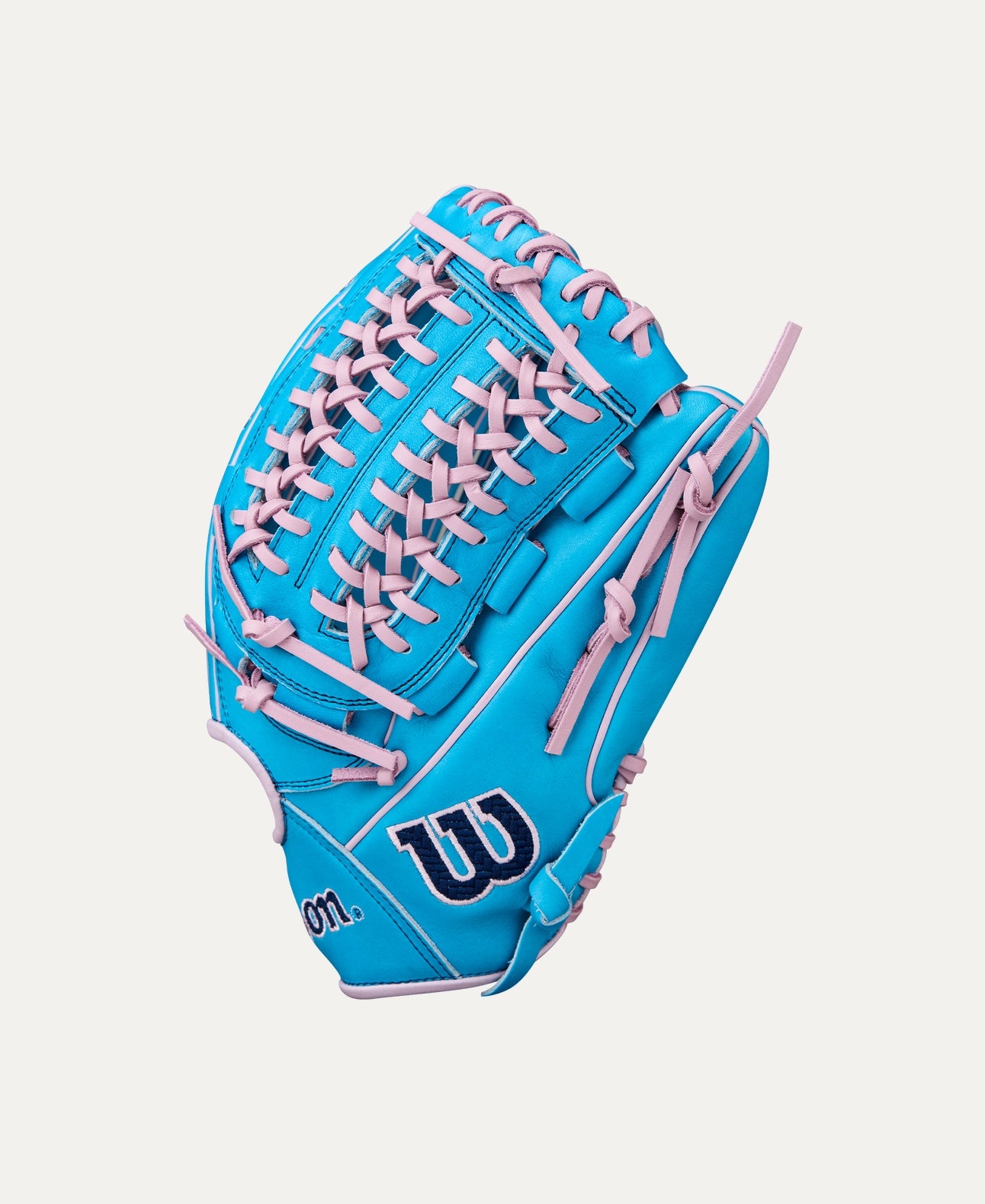 WILSON WINTER 2025 A2000® D25 12.25” PITCHER'S BASEBALL GLOVE