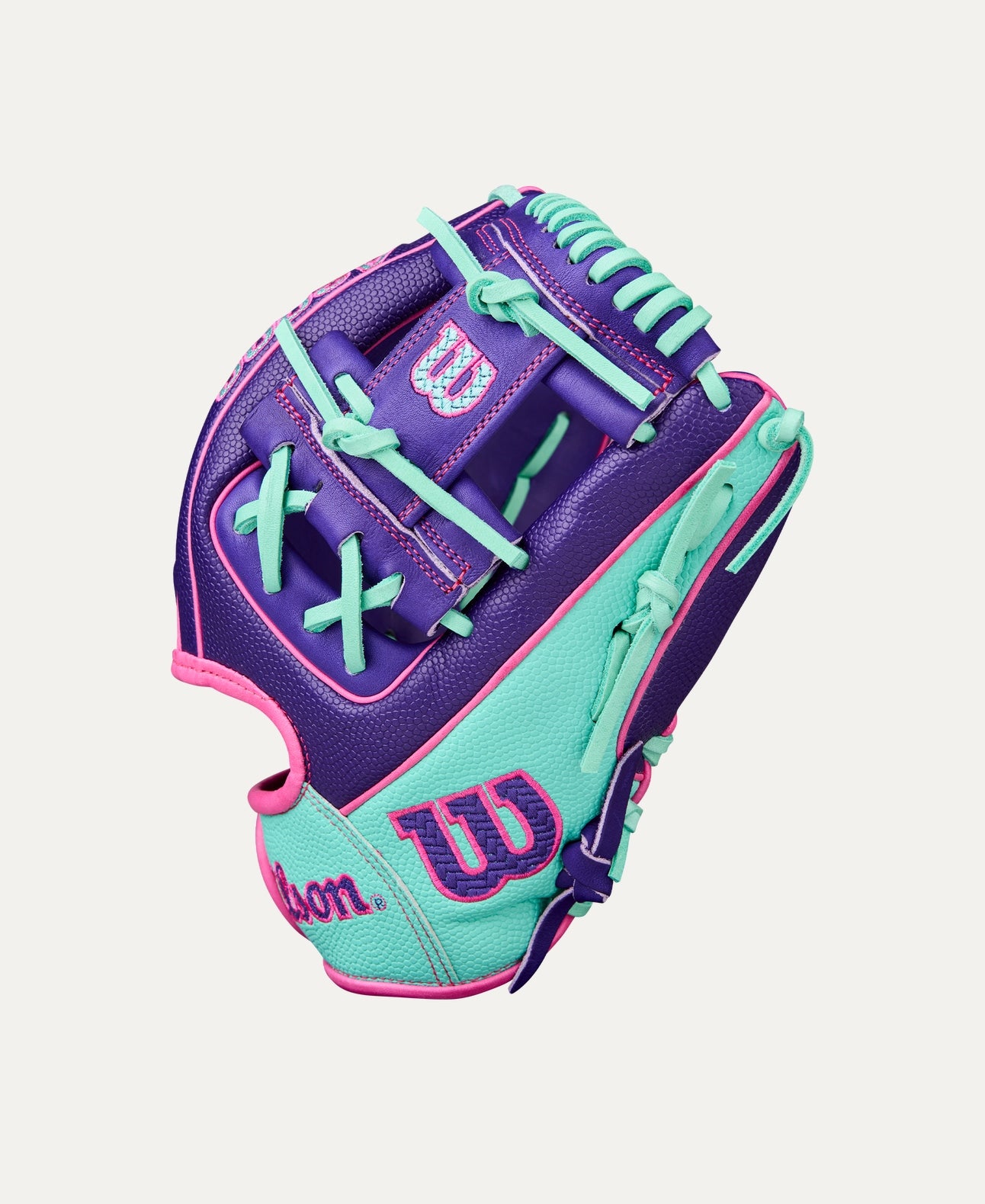 WILSON WINTER 2025 A2000® DP15SS 11.5” INFIELD BASEBALL GLOVE