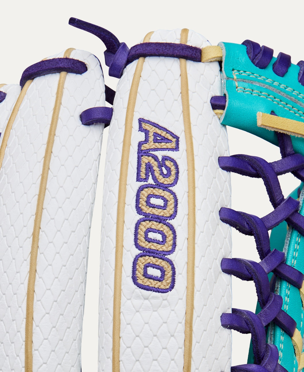 WILSON WINTER 2025 A2000® T125SS 12.5” OUTFIELD FASTPITCH SOFTBALL GLOVE