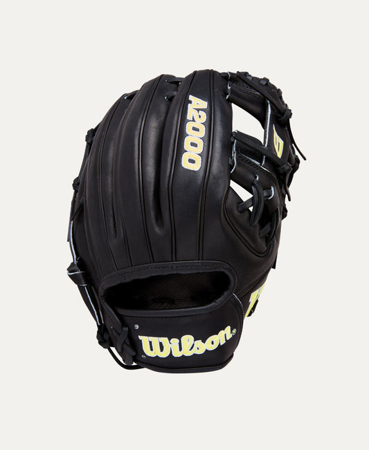 2026 A2000 CLASSICS SERIES 1788 11.25” INFIELD BASEBALL GLOVE