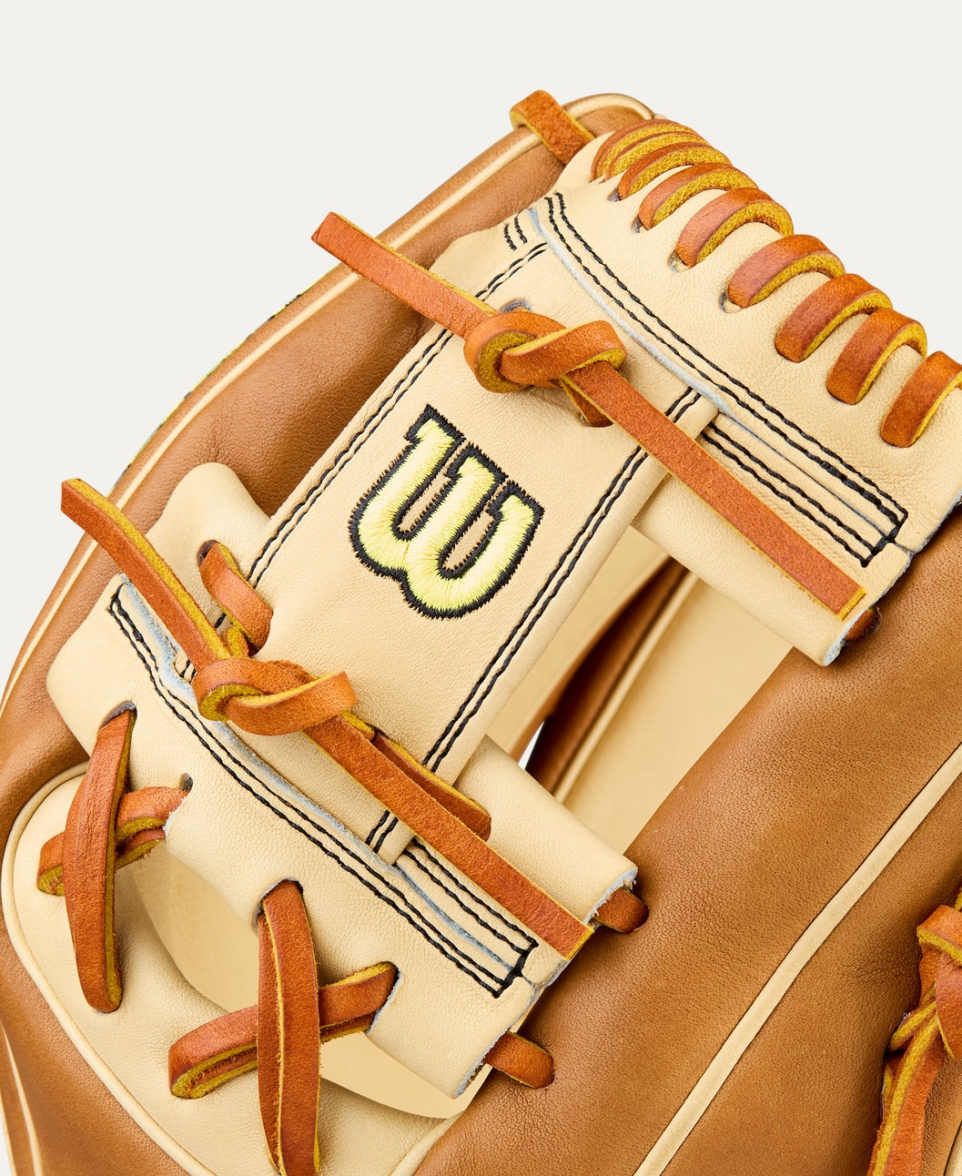 WILSON 2026 A2000® CLASSICS SERIES 1786 11.5” INFIELD BASEBALL GLOVE
