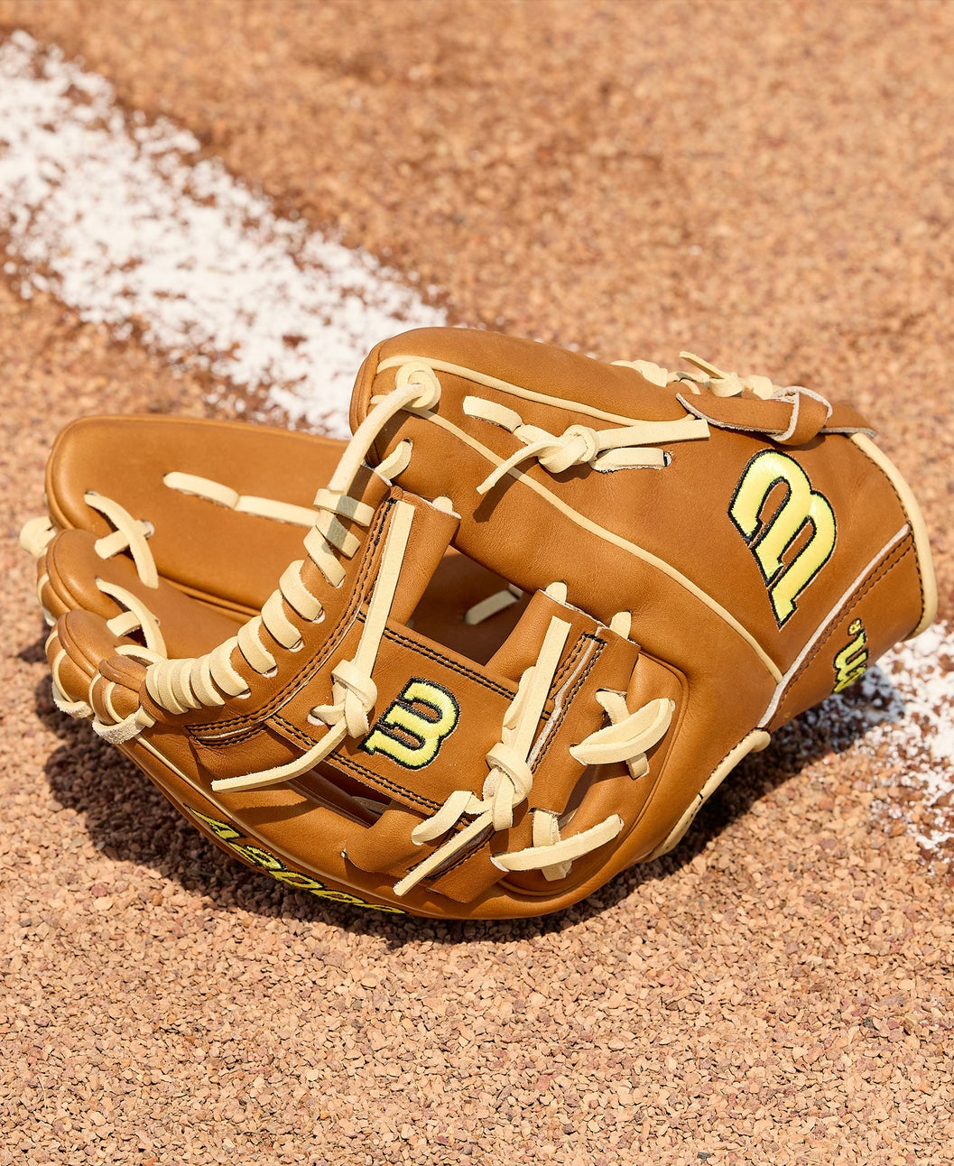 WILSON 2026 A2000® CLASSICS SERIES DP15 11.5” INFIELD GLOVE