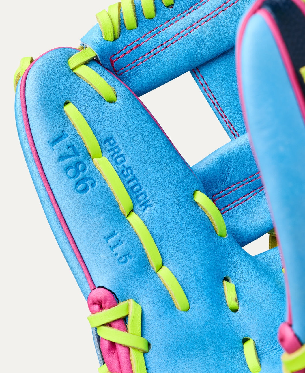 WILSON SPRING 2026 A2000® 1786 11.5” INFIELD BASEBALL GLOVE