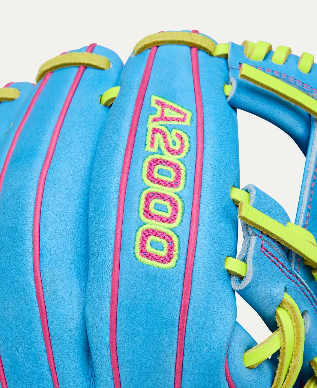 WILSON SPRING 2026 A2000® 1786 11.5” INFIELD BASEBALL GLOVE