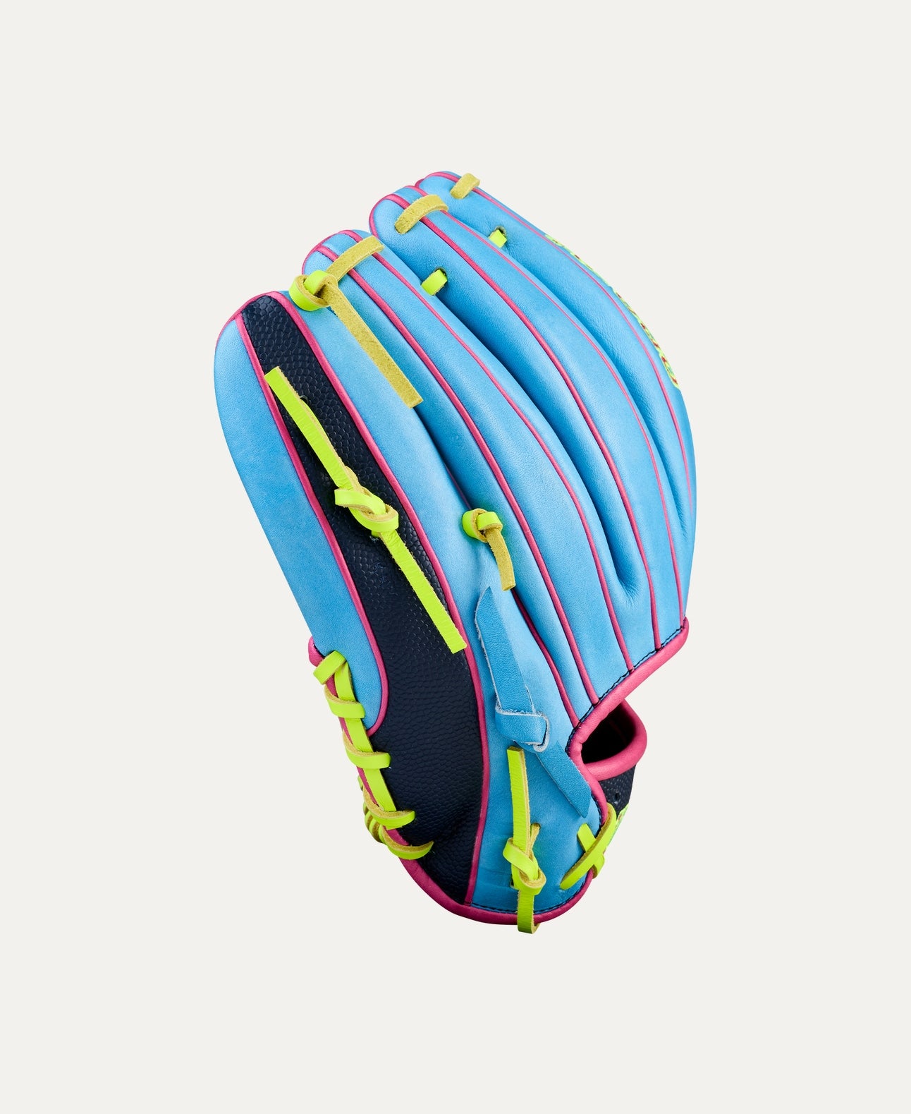 WILSON SPRING 2026 A2000® 1786 11.5” INFIELD BASEBALL GLOVE