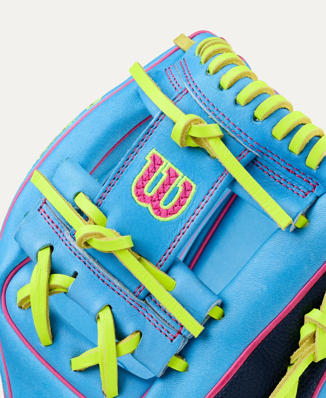 WILSON SPRING 2026 A2000® 1786 11.5” INFIELD BASEBALL GLOVE