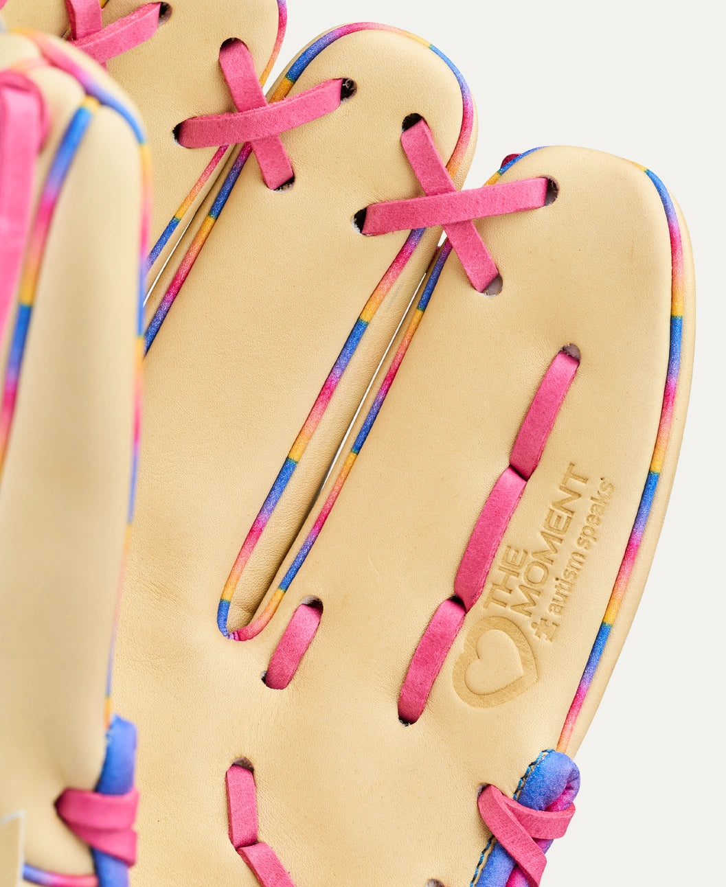WILSON 2026 LOVE THE MOMENT™ A2000® 1786 11.5” INFIELD BASEBALL GLOVE