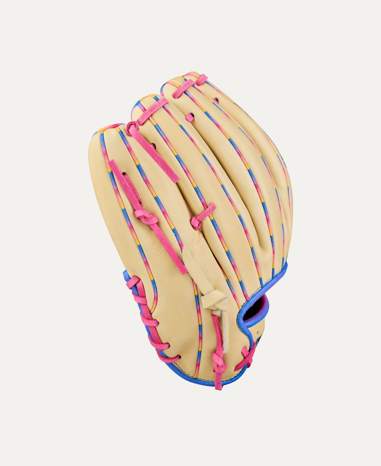 WILSON 2026 LOVE THE MOMENT™ A2000® 1786 11.5” INFIELD BASEBALL GLOVE
