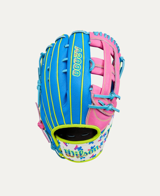 WILSON 2026 LOVE THE MOMENT™ A2000® 1777 12.75” OUTFIELD BASEBALL GLOVE