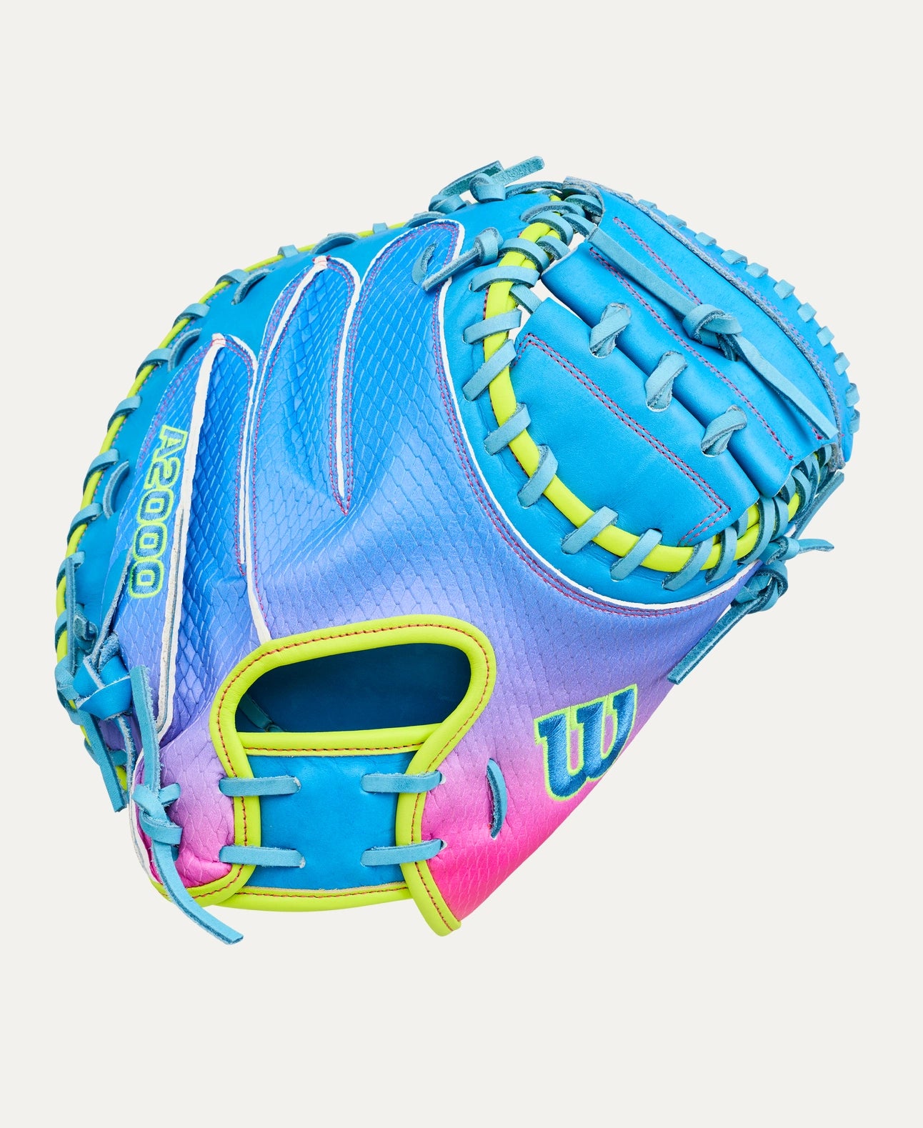 WILSON 2026 LOVE THE MOMENT™ A2000® CM33SS 33” BASEBALL CATCHERS MITT