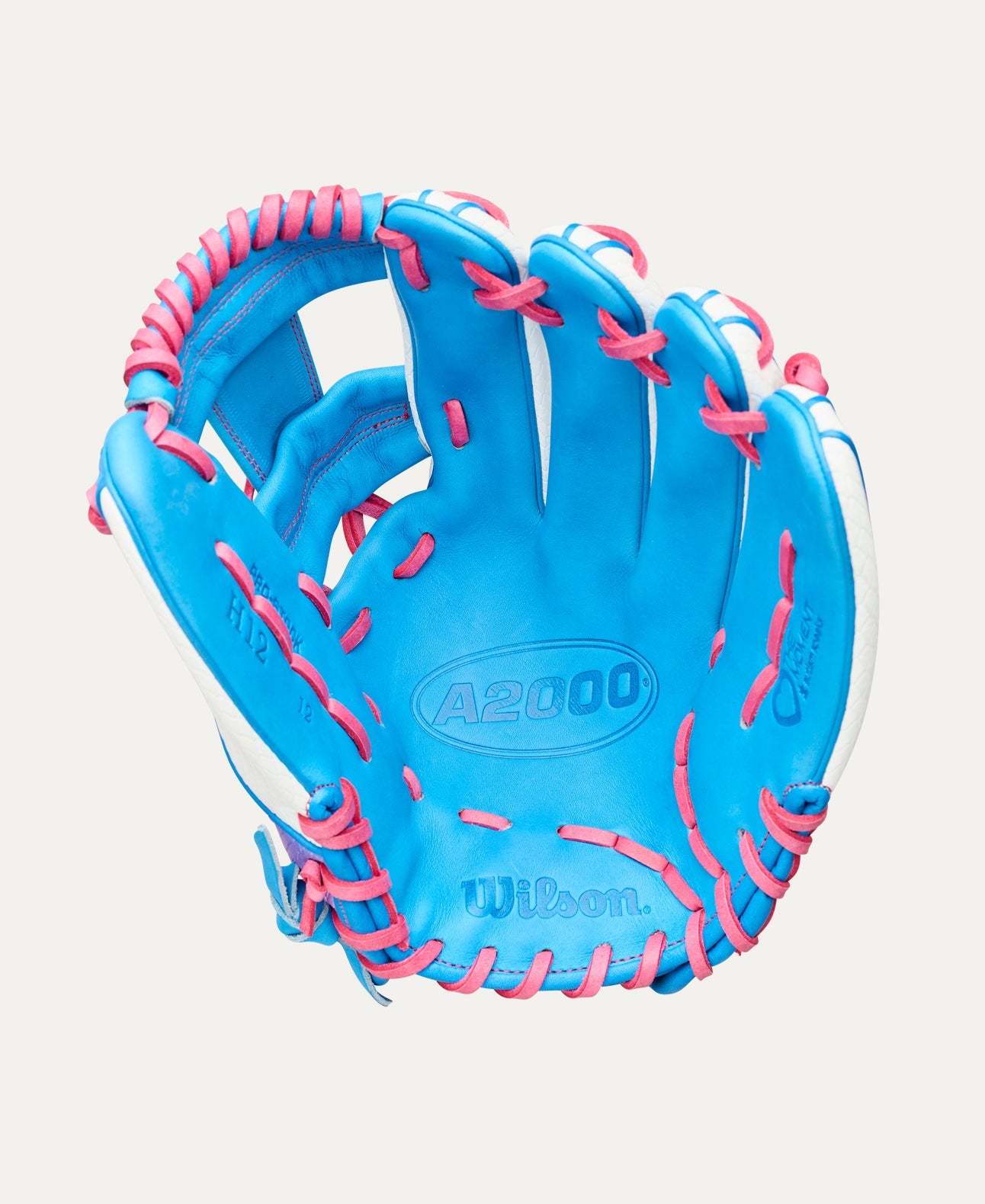 WILSON 2026 LOVE THE MOMENT™ A2000® H12 12” INFIELD FASTPITCH GLOVE
