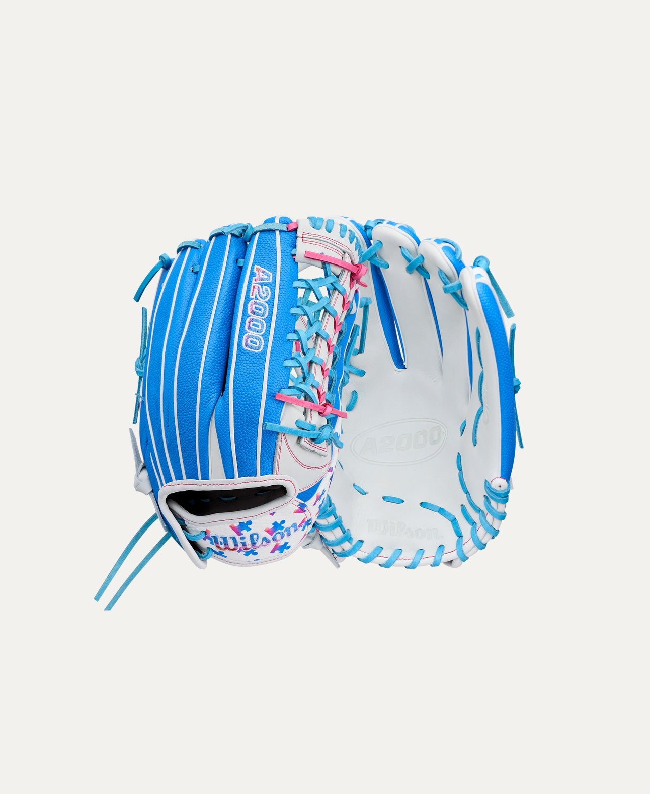 WILSON LOVE THE MOMENT™ A2000 T125 12.5" OUTFIELD FASTPITCH GLOVE