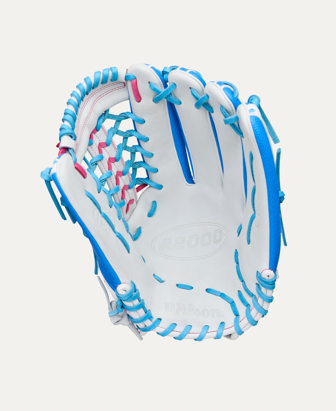 WILSON LOVE THE MOMENT™ A2000 T125 12.5" OUTFIELD FASTPITCH GLOVE