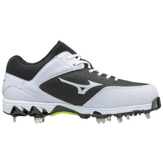 MIZUNO 9-SPIKE SWIFT 5 WOMENS METAL SOFTBALL CLEAT